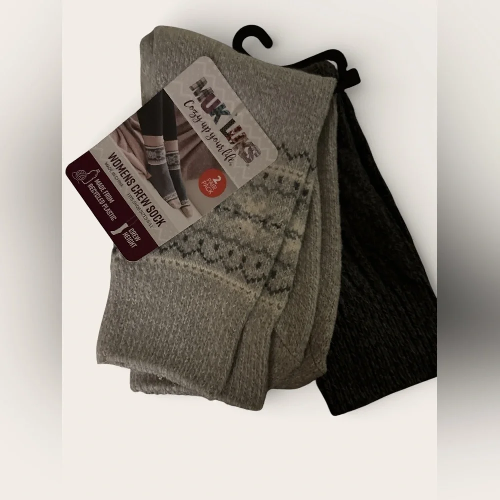 MUK LUKS Women's Gray and Black Crew Socks